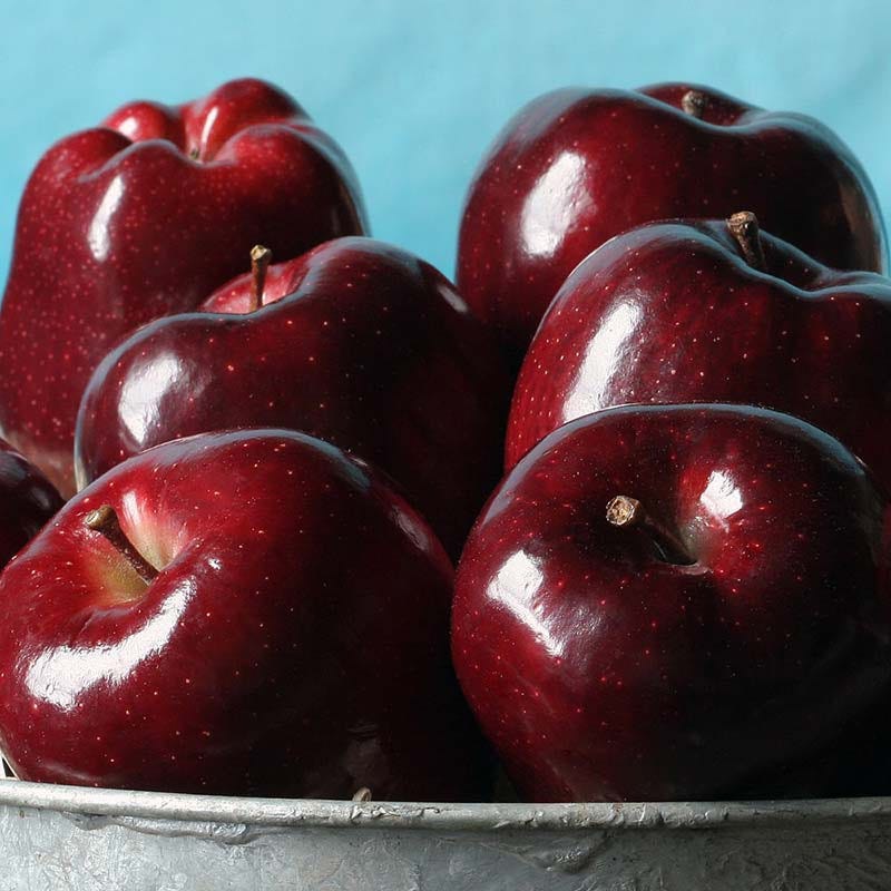 Fresh Red Delicious Apples